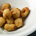 Crispy Air Fryer Garlic Knots: A Flavorful Twist!
