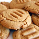 Delicious Keto Peanut Butter Cookies: Low-Carb Sweet Treats
