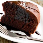 Decadent Flourless Chocolate Cake: Rich, Smooth & Irresistible