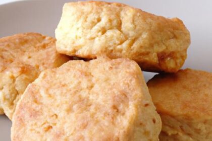 Fluffy Keto Biscuits: Easy Low-Carb Recipe for Beginners