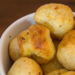 Crispy Air Fryer Garlic Knots: Easy, Flavor-Packed Bites