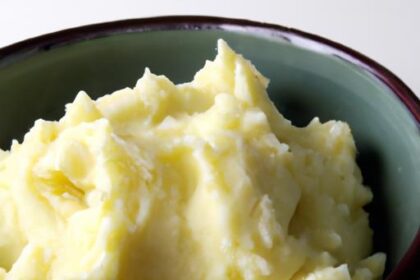 The Art of Perfectly Creamy Mashed Potatoes Unveiled